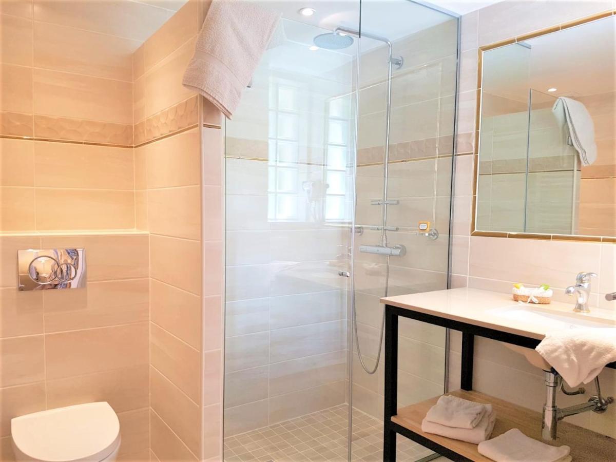 บีแอนด์บี อบอุ่น เงียบสงบ พร้อมครัวและสระว่ายน้ำ Bed & Breakfast กราส ภายนอก รูปภาพ